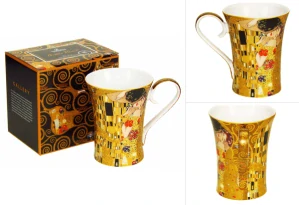 Elegantný porcelánový hrnček Gustav Klimt – Bozk, 420 ml,zlatý– Marsseus